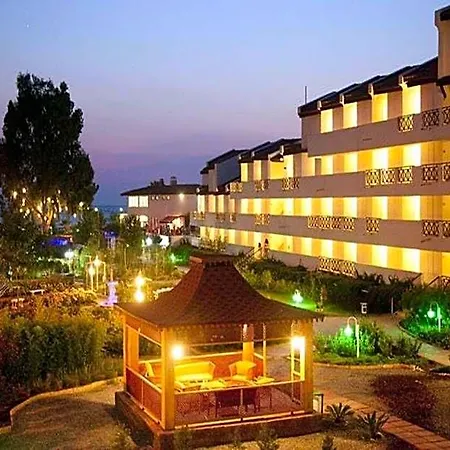 Hotel Sentinus 4*