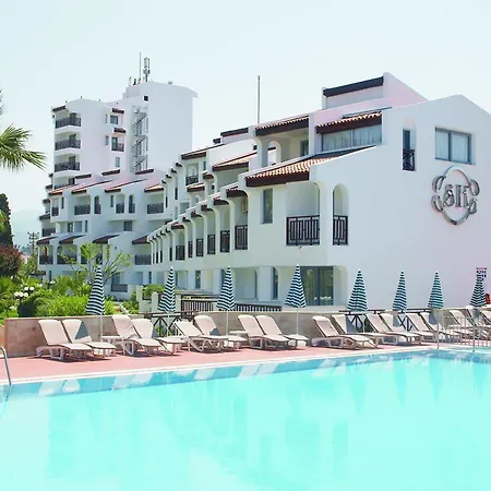 Sentinus Отель 4*